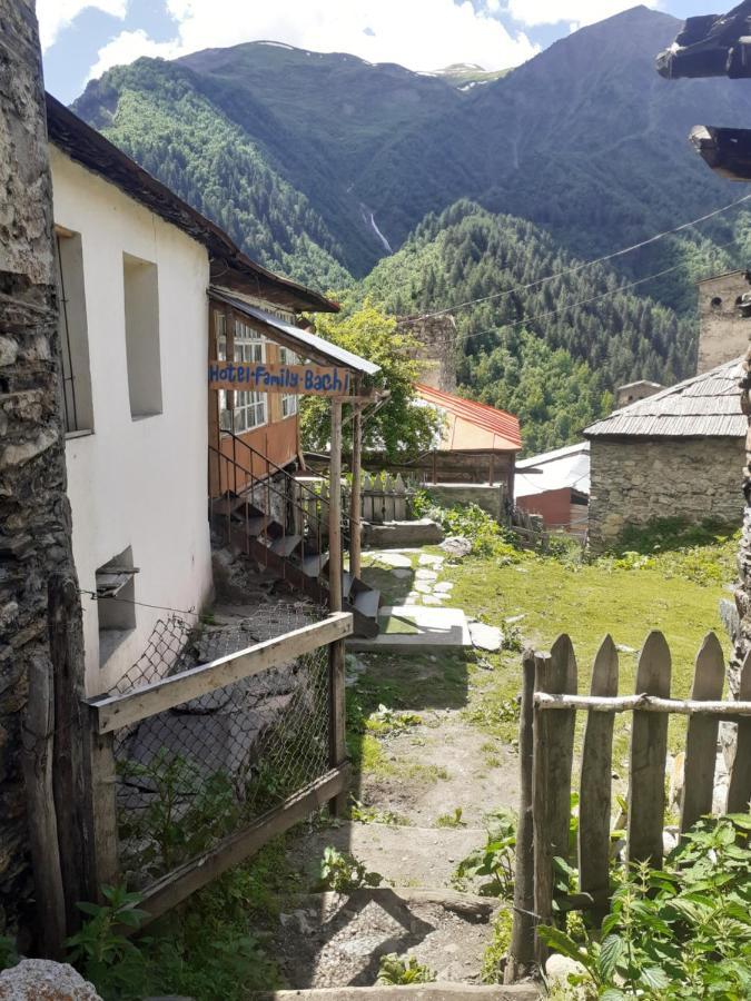 Hotel Family Bachi Adishi Kültér fotó