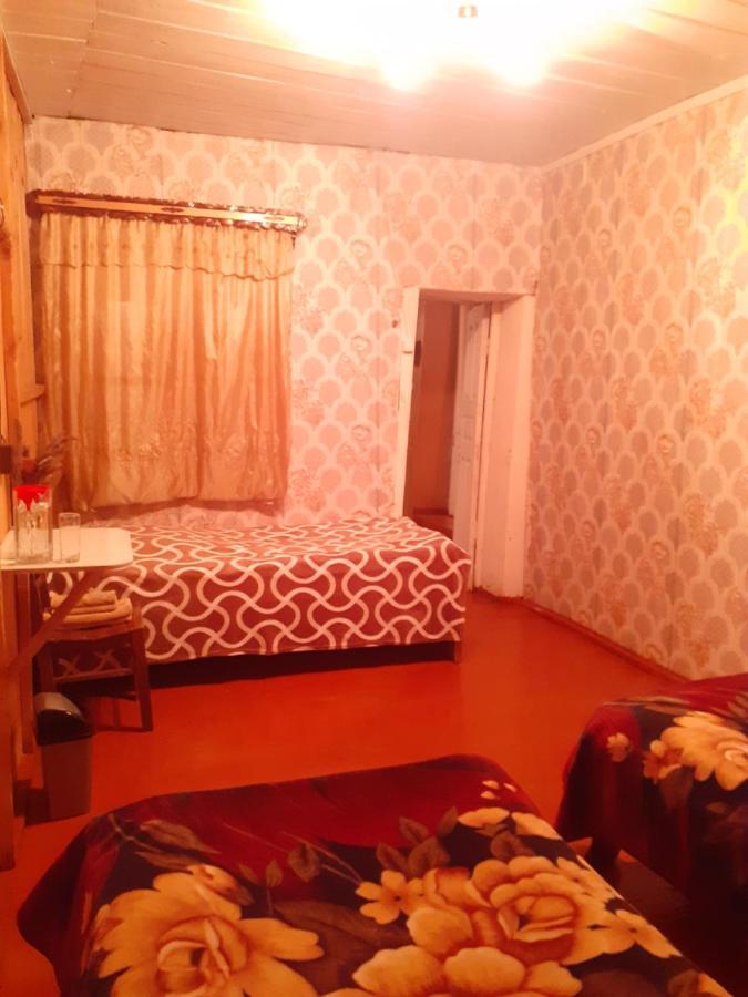 Hotel Family Bachi Adishi Kültér fotó