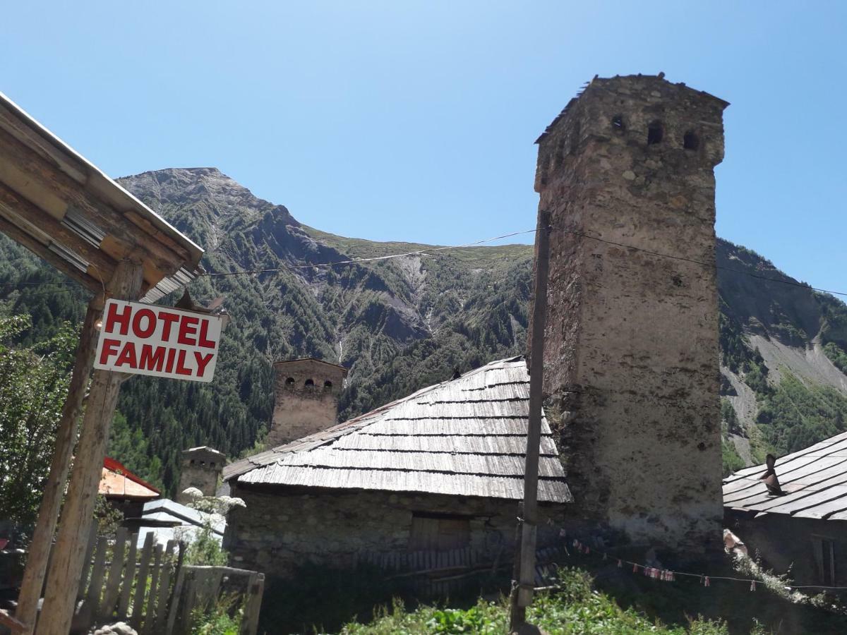 Hotel Family Bachi Adishi Kültér fotó